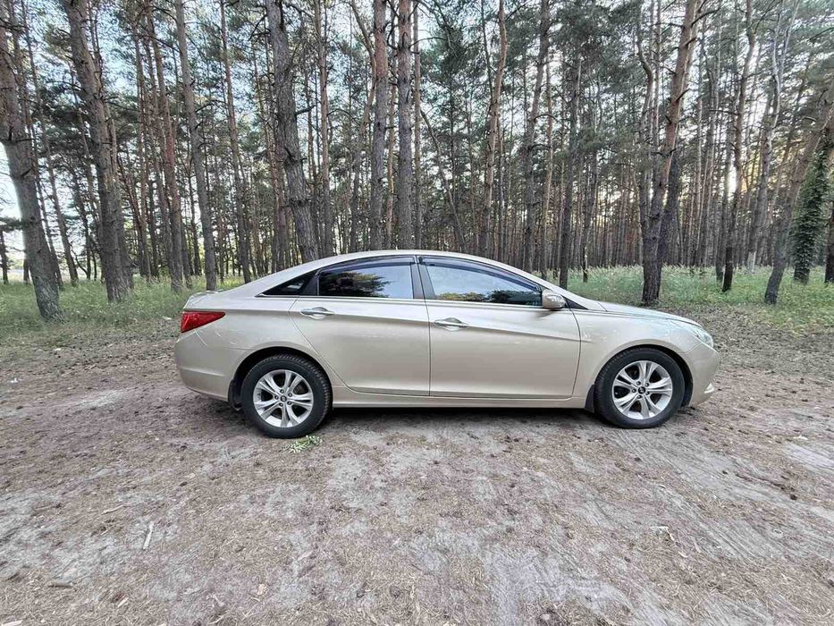 Hyundai Sonata 2010 VIN KMHEC41BABA130637 фото оголошення 8 з 18