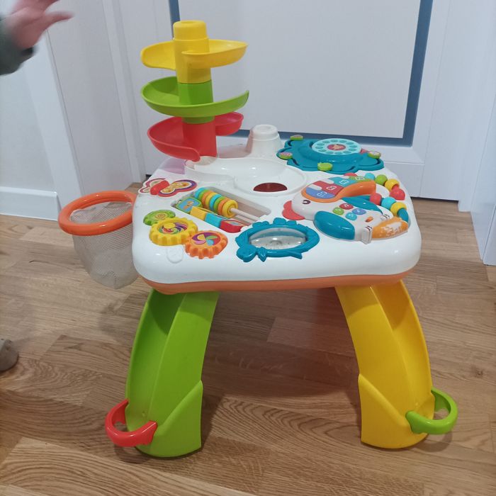 Продається ігровий столик