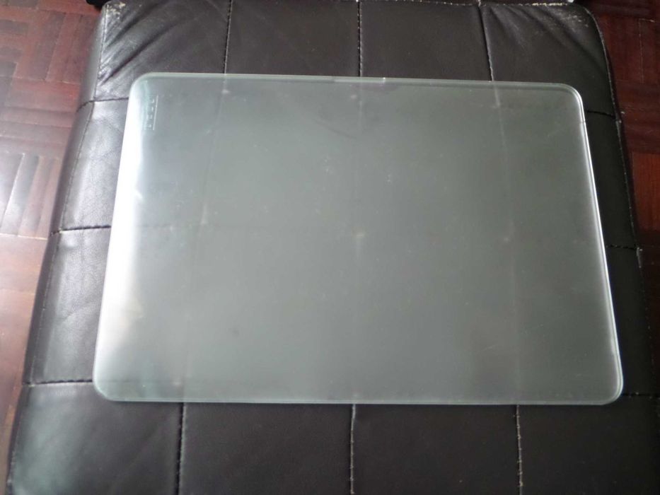 Capa dupla transparente Incipio para MacBook Pro de 13 polegadas423437524292741122