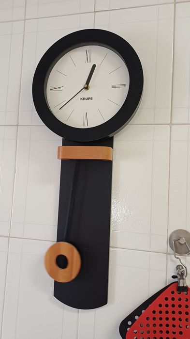 Relogio lindissimo avariado so decorativo  da krups