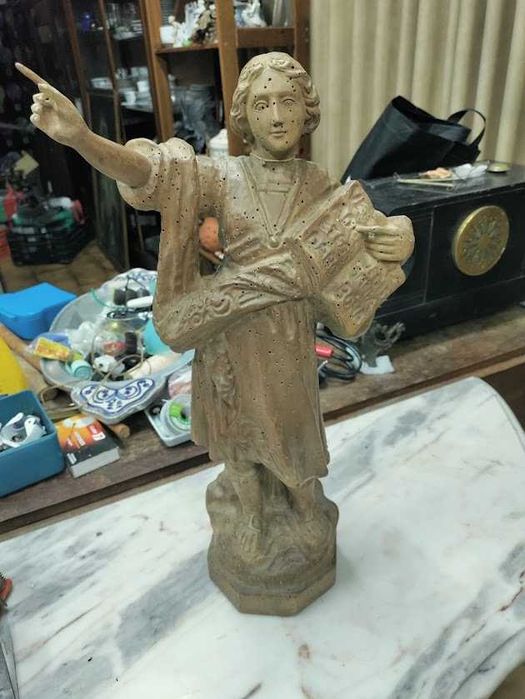Oratório Completo em Pau Santo com Cristo e 5 Imagens Religiosas