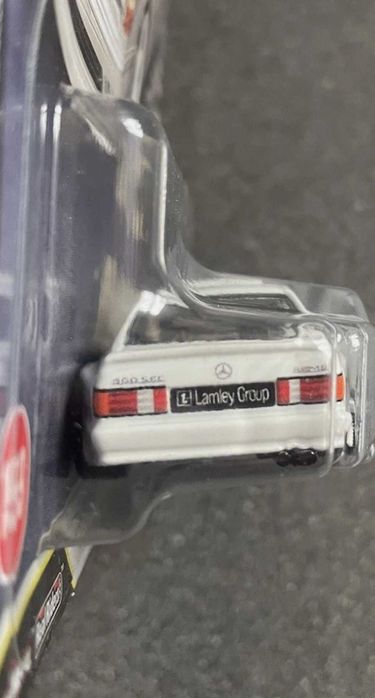 Hot Wheels Mercedes Benz 560 SEC AMG
