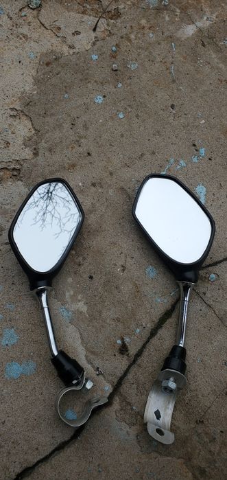 Дзеркало для мопеда