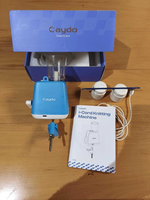 Má1quina eléctrica Tricotin Caydo