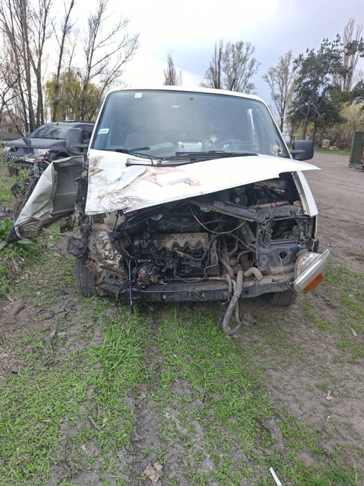 Запчастини вольцваген т4