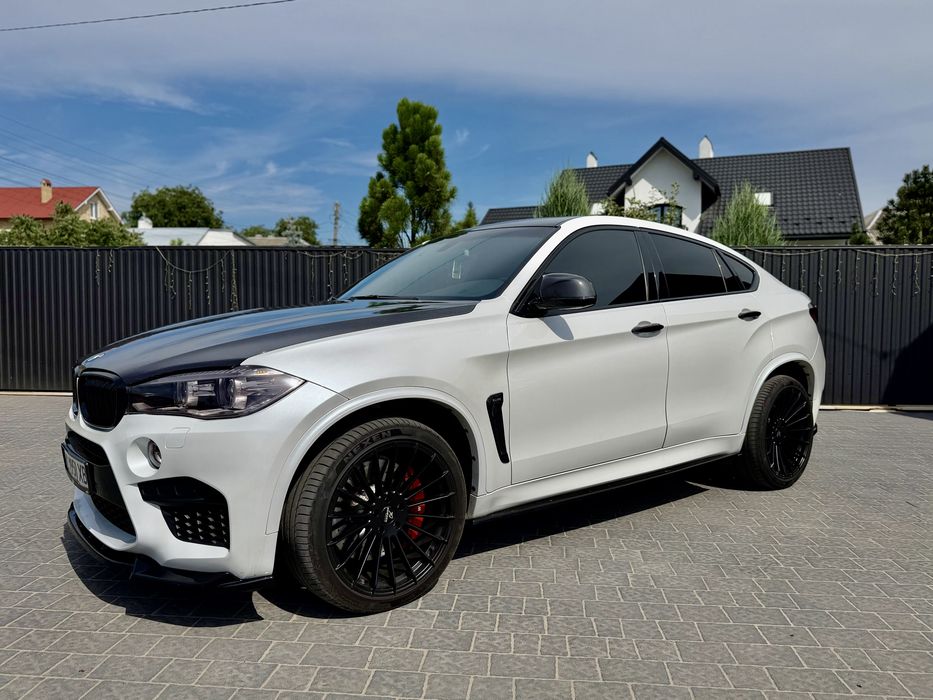 Продам BMW X6M під виплату