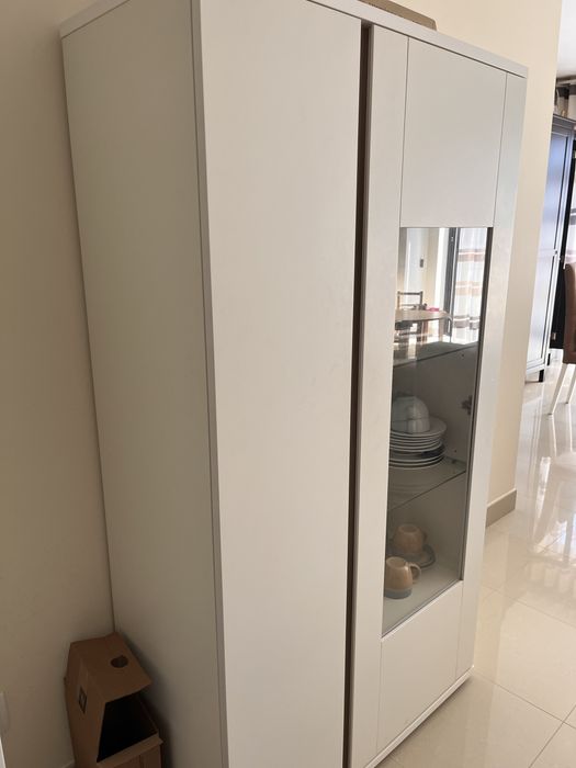 Cristaleira chiado branca