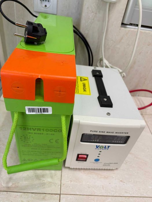 Акумуляторна батарея Monbat Carbon 12 V 100 Ah 12HVR100CG 32 кг