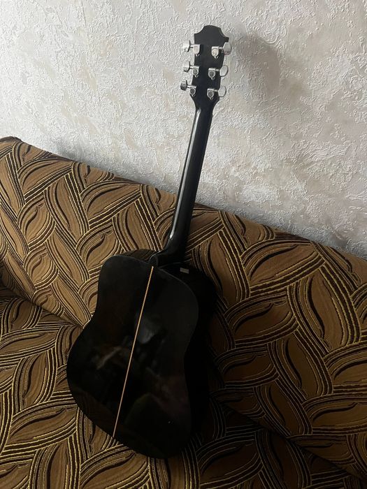 Гитара акустическая Hohner с чехлом