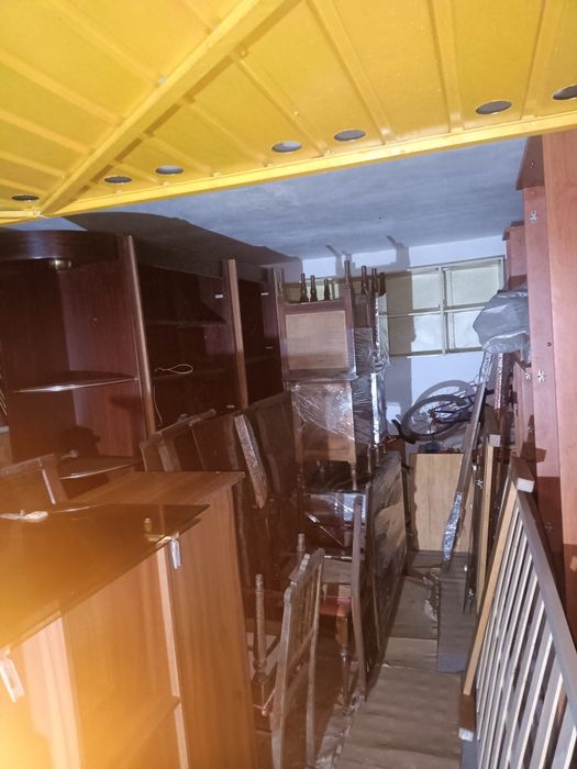 Garagem térrea para automóvel