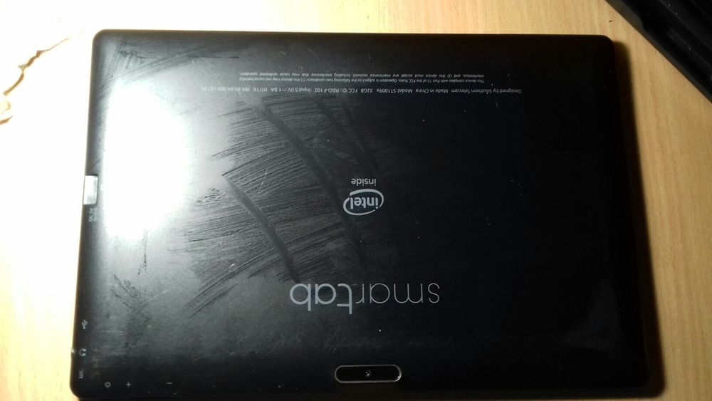 Планшет 2 в 1 Intel Netbook SmartTab 10" 1/32  НА ЗАПЧАСТИ