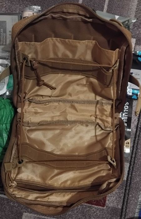 Аптечка  військова