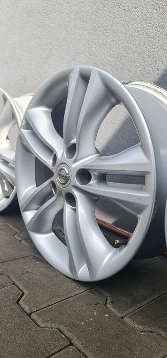 17 5x114,3 Renault Nissan oryginalne