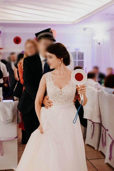 Suknia ślubna r. 34 36 kość słoniowa Stella Estelle + welon