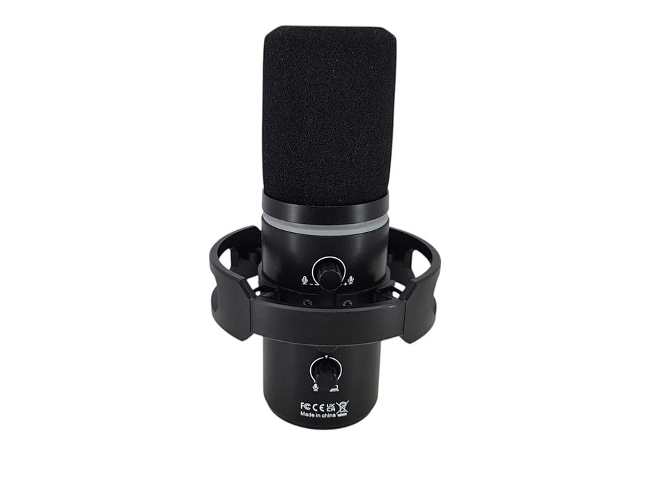 Mikrofon podcastowy z ramieniem