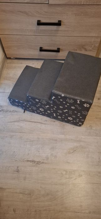 Schodki dla psa nowe