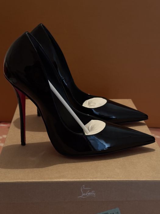 Miss Z 120mm novo da Christian Louboutin