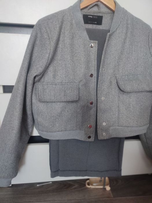 Куртка / Бомбер Л розмір