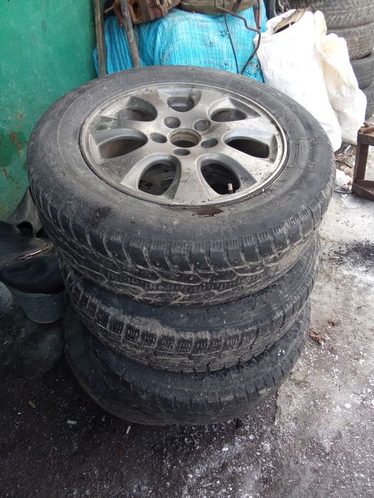 Продам диски R16 4 штуки ціна 1500 за один