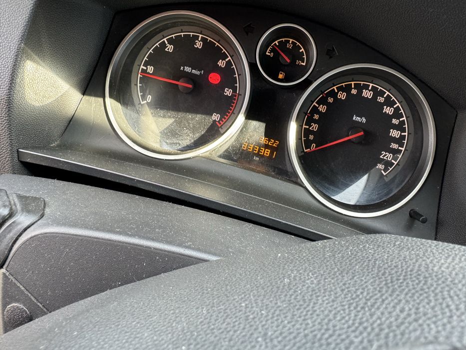 Продам Opel Zafira