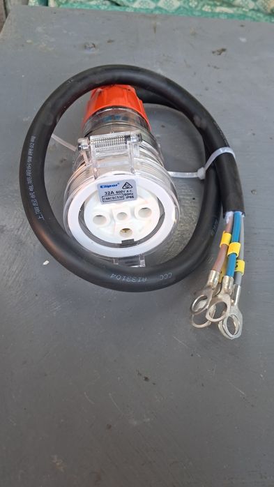 Силова розетка 32А 500V IP66 Clipsal (Clipsal C66CSC532) з кабелем 5х6