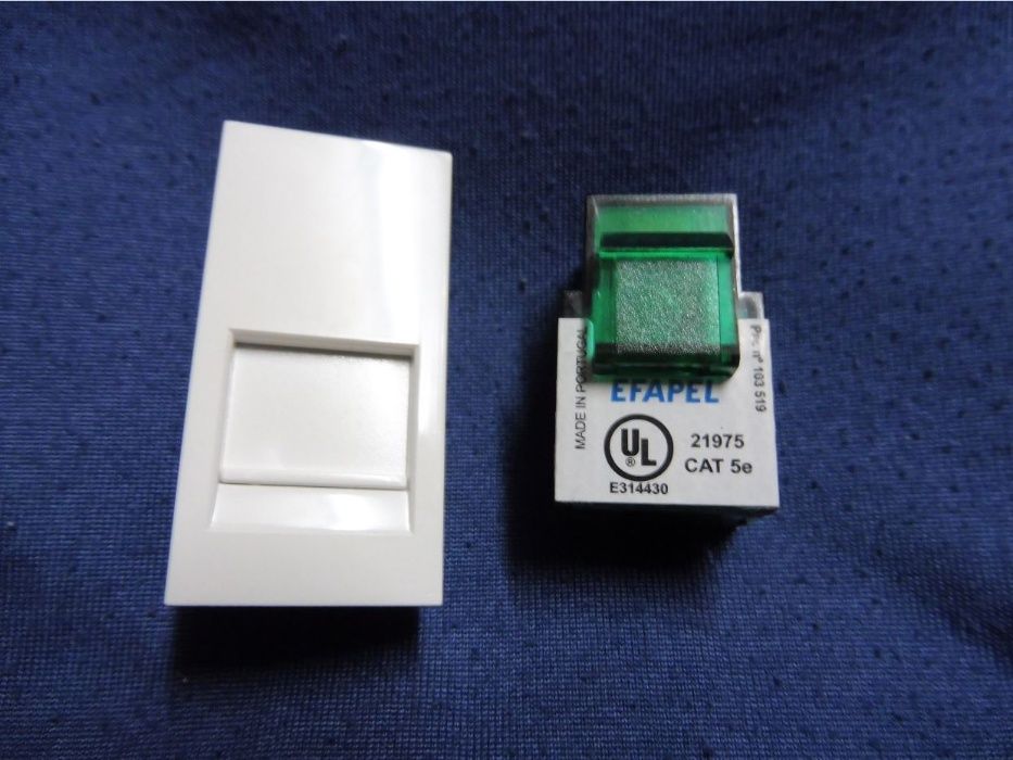 Caixa com 5 módulos c/conetores RJ45 Cat. 5EUTP - (ou troco)