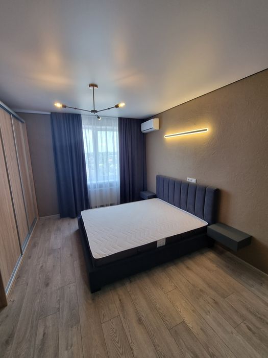 Продаж! Простора 1-кімнатна квартира біля Жк Левада, 9й поверх, Без комісії.