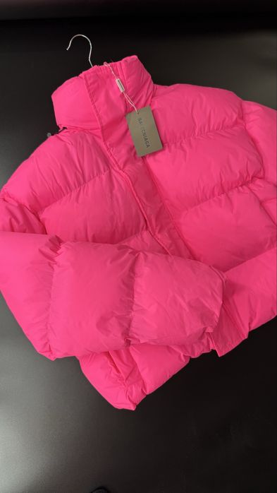 Пуховик куртка Balenciaga фуксия