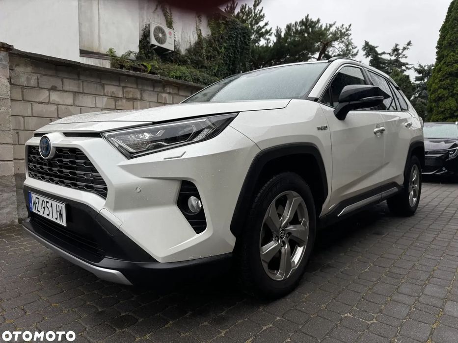 Toyota RAV4 4x4 JBL Kamery 360 Skóry Full