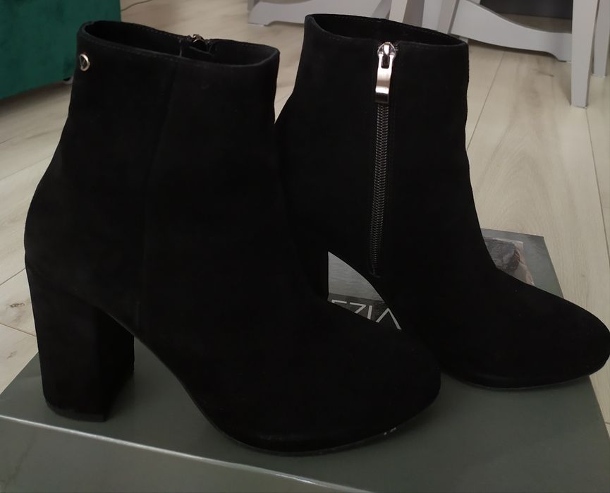 Botki Venezia czarne