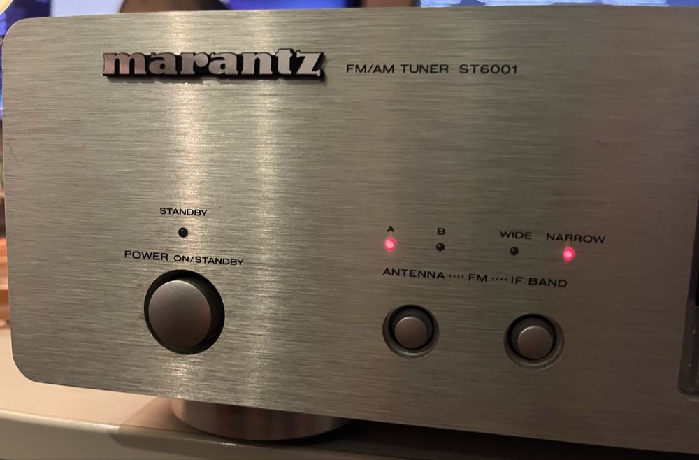 Tuner Marantz ST6001