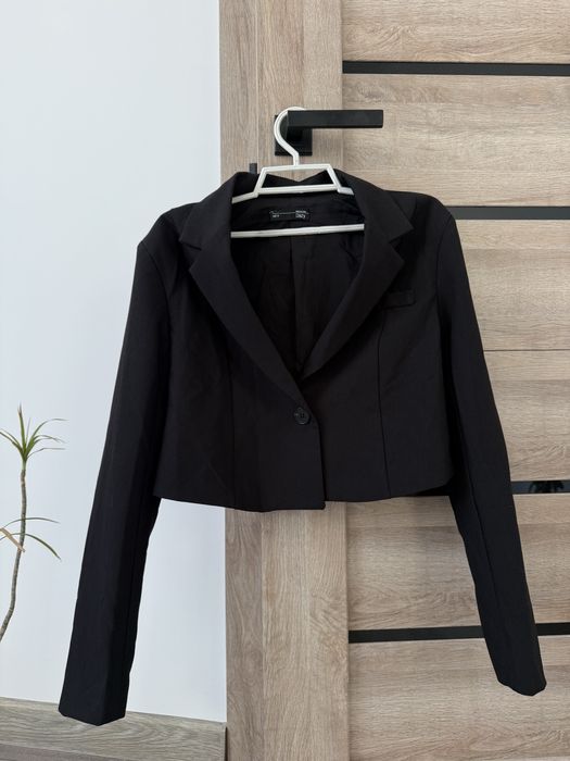 Жакет укорочений