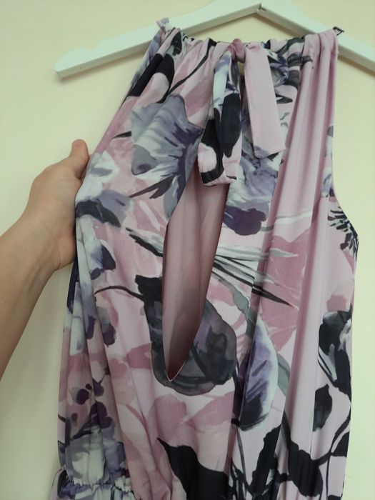 Nowa sukienka długa w kwiaty