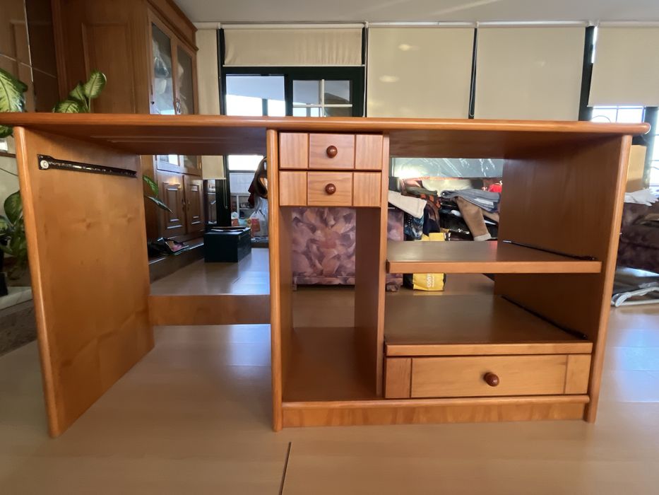 secretária pinho mel