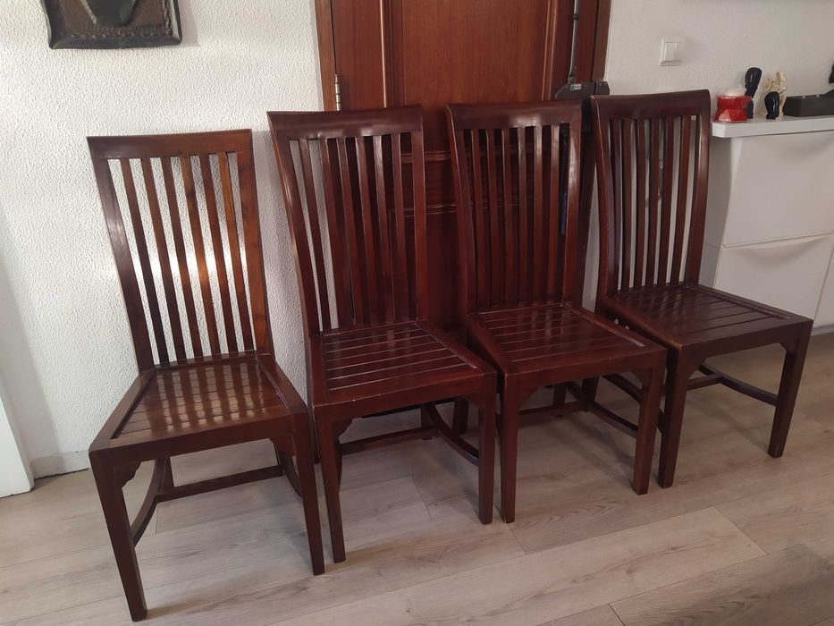 Cadeiras madeira