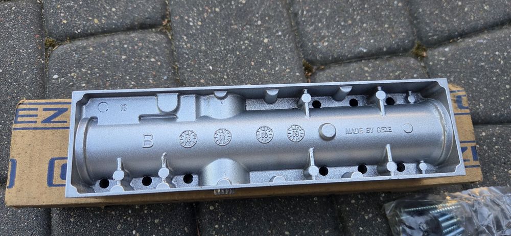 Samozamykacz GEZE TS 2000 V