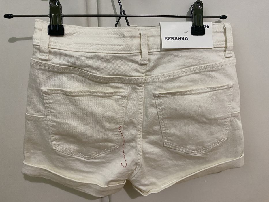 Шорти Bershka 36-38