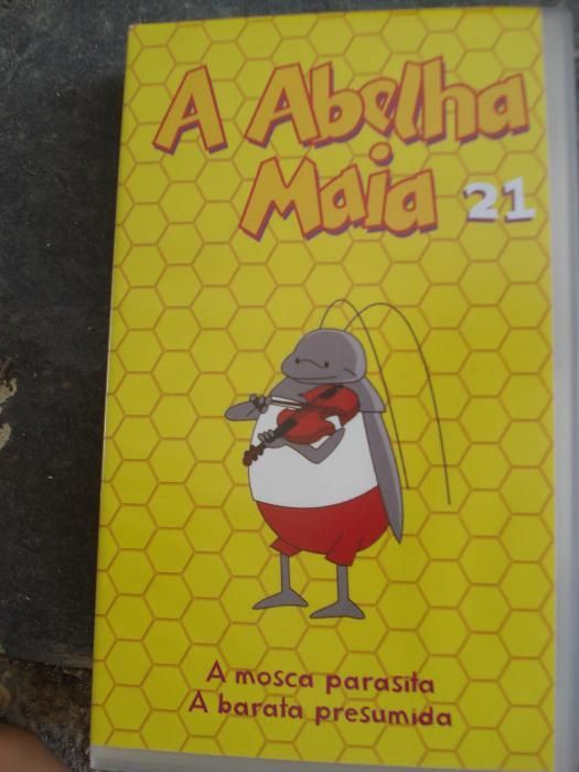 Cassetes vhs Abelha Maia em Português