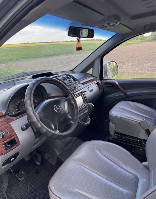 Mercedes Vito 111