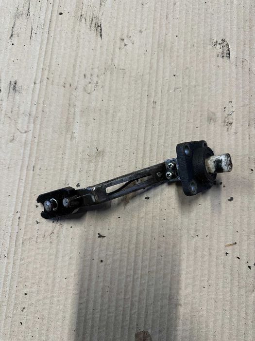 Toyota Hilux VII 05-15 Czujnik Poziomu Oleju 2.5 3.0 D4d