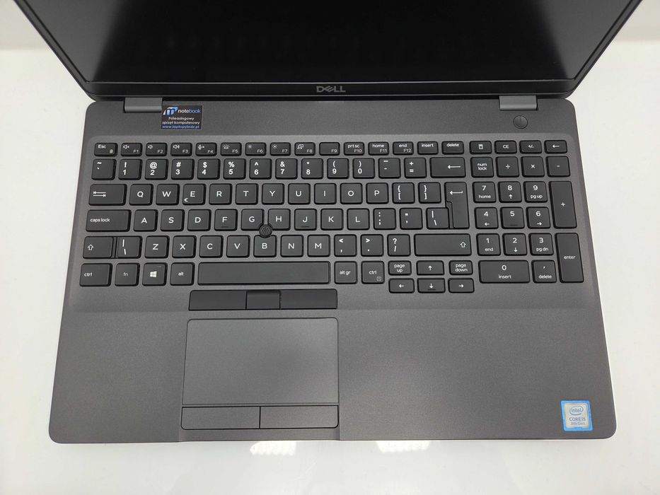 laptop DELL Latitude 5500 i5-8365u 4x 1.6GHz 8GB SSD 256GB Windows 11