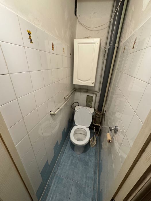 Продаю 4 кім в центрі