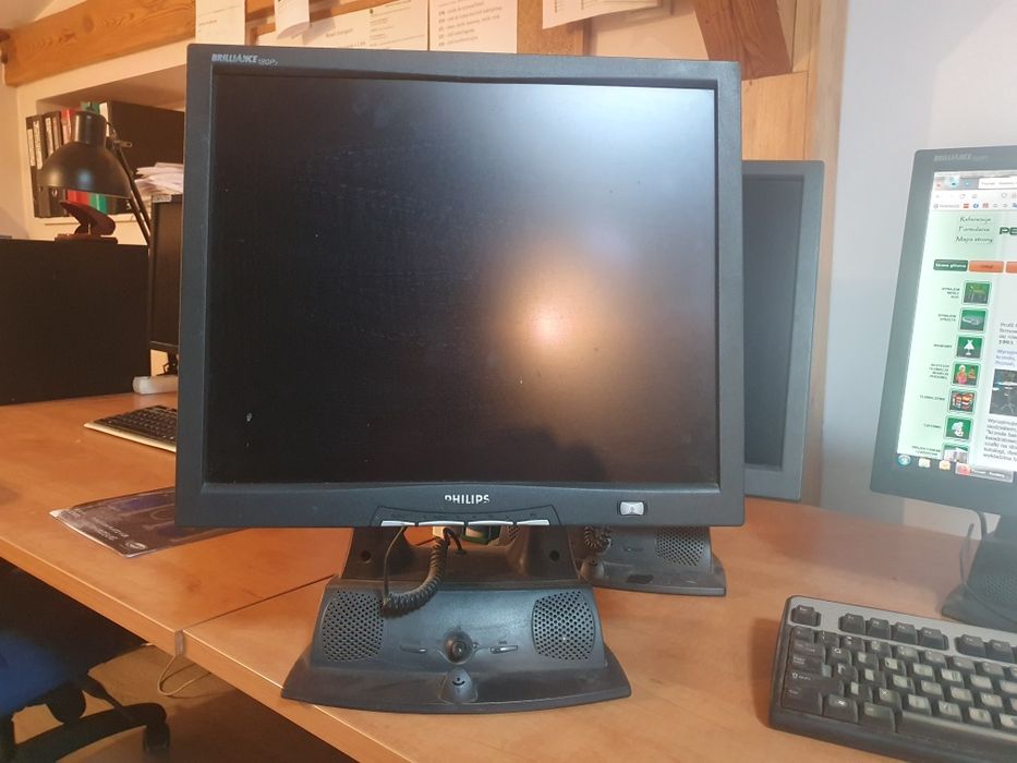 Monitor philips 18 brilliance