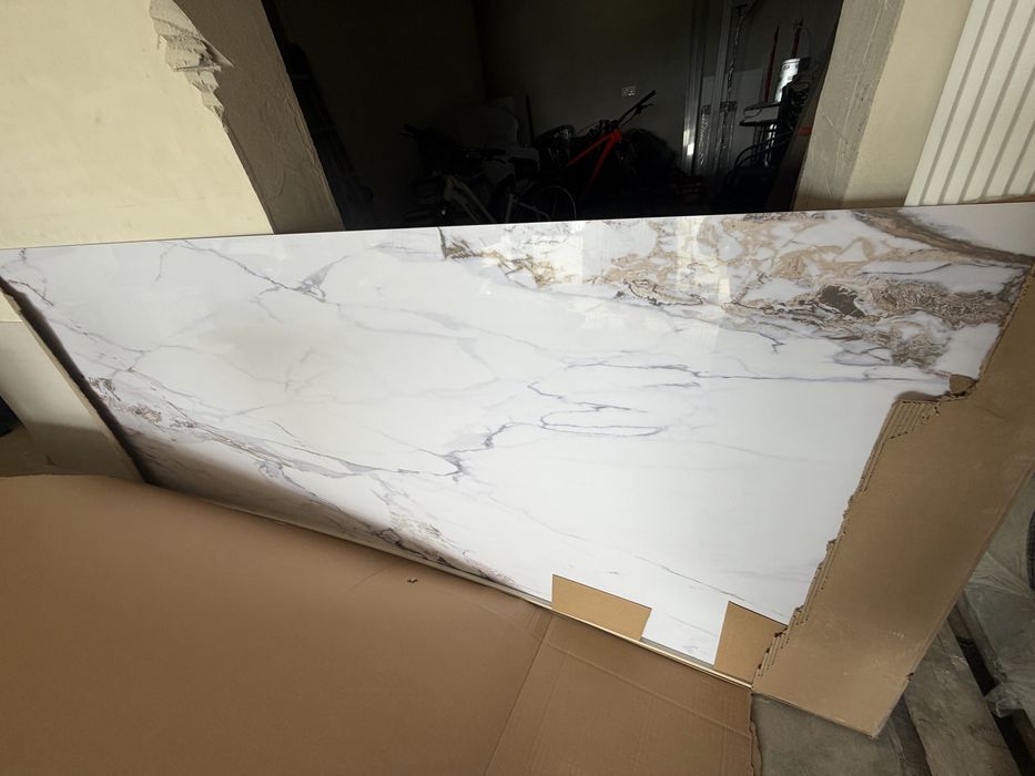 Panel ścienny z wzorem HD - 2800x1100 mm - Calacatta Paonazzo - 9045 - grubość: 5 mm Golddoor