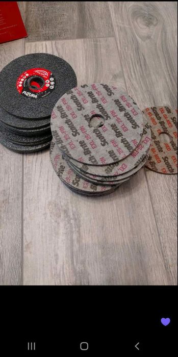 Круг скотч-брайт ф125х6х22,2мм. 2s-fin