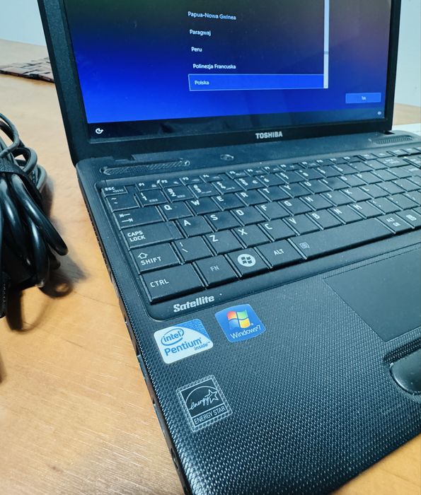 Toshiba Satellite C650-17W, 4GB RAM, HDD 500GB, 15,6” - Office 2010