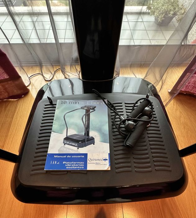 Placa Vibratória Oscilante QUIRUMED — Dê nova energia ao seu bem-estar
