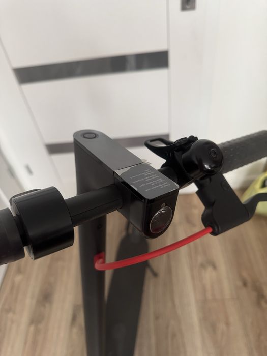 Hulajnoga elektryczna xiaomi mi scooter m365 pro