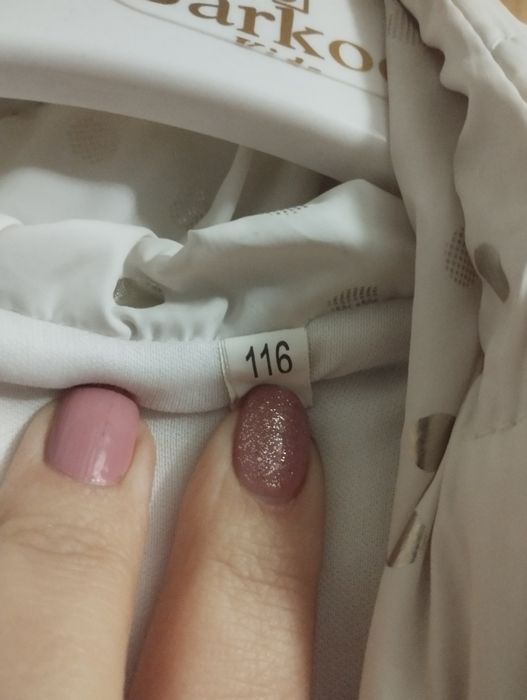 Продам куртку на дівчинку б/у