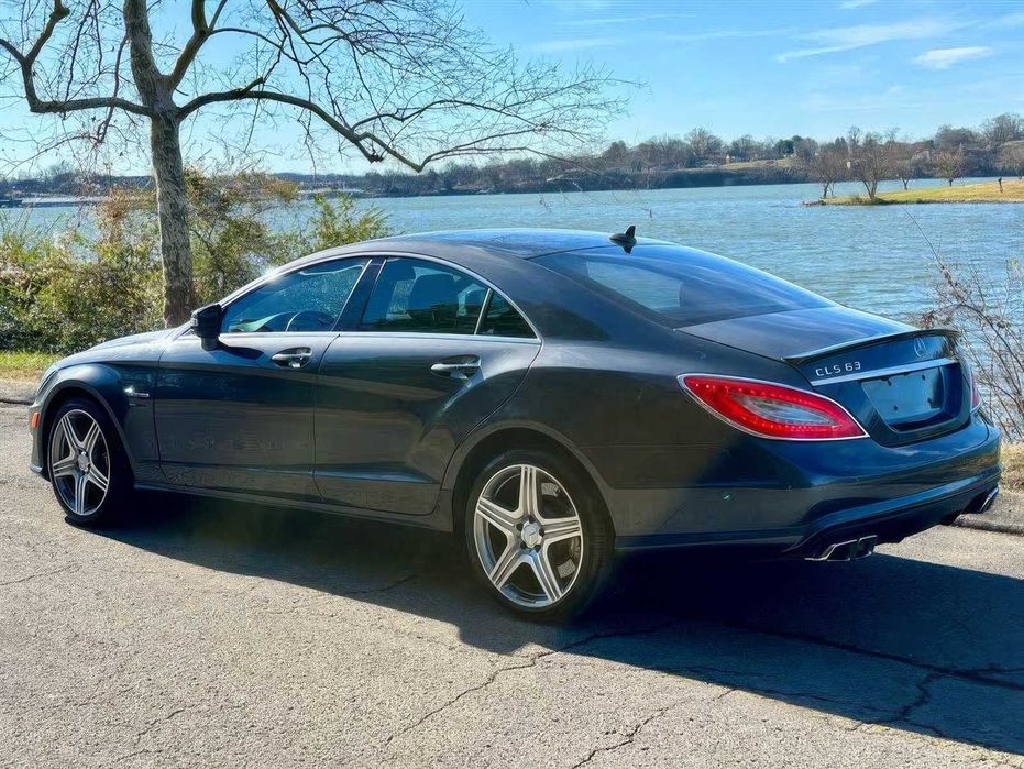 Mercedes-Benz CLS 63 AMG      2014